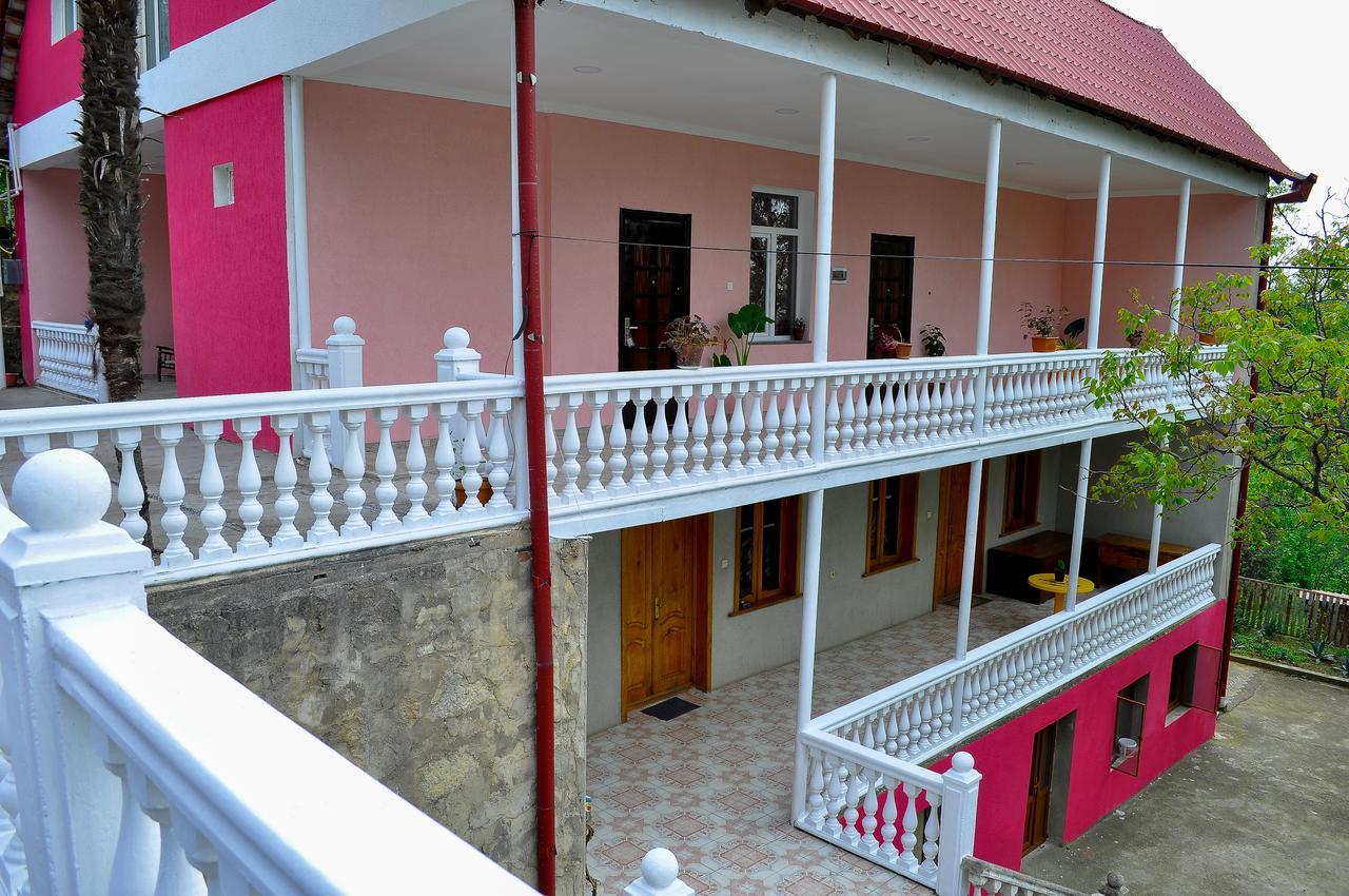 Sofia Guest House Кутаїсі Екстер'єр фото