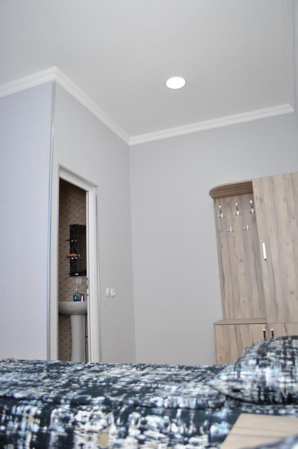 Sofia Guest House Кутаїсі Екстер'єр фото